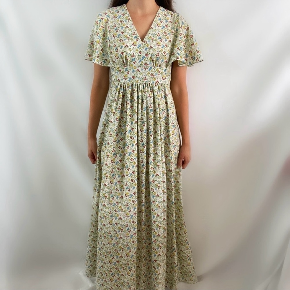 Vintage 70s handmade strawberry maxi dress flutter sleeves small medium cottage
